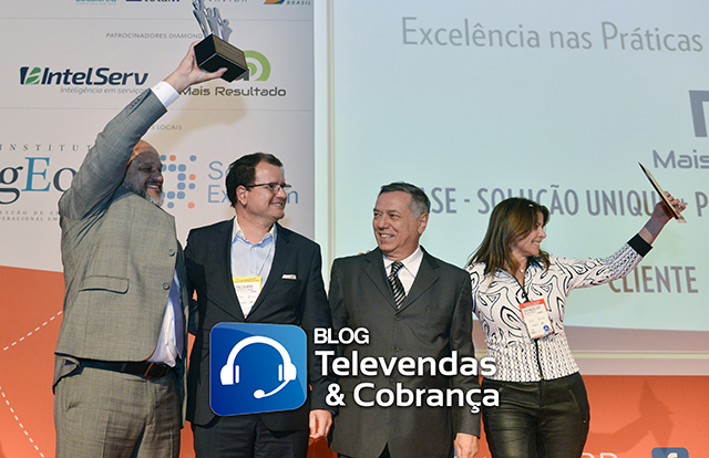 Blog-televendas-e-cobranca-e-cms-valorizam-melhores-do-ano-com-premio-best-performance-38