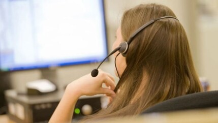 Lei-publicada-no-rn-obriga-call-centers-a-implantarem-videochamadas-com-libras-para-atender-pessoas-surdas-televendas-cobranca-1